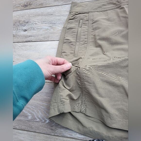 L.L Bean tan skort size small shorts skirt  active 100% nylon zip pockets - Picture 7 of 9
